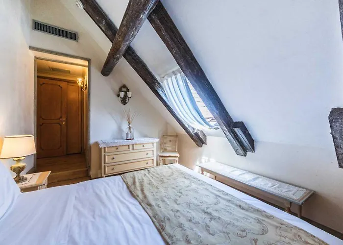 Otel Laguna 4*