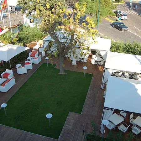 Hotel Laguna 4*