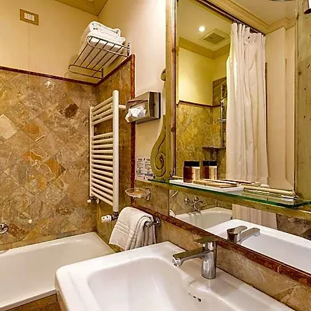 Hotel Laguna